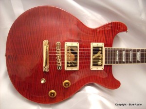 GIBSON Chitarra Elettrica LES PAUL DOUBLE CUT Trans Red